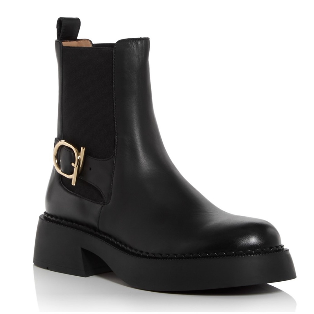 NIB FERRAGAMO Women's Gancini Chelsea Booties